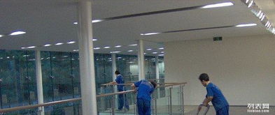 佛山市專業(yè)地毯清洗公司 全方位保潔服務(wù)，打造潔凈健康空間